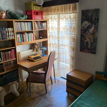 The Rustic Hug Appartement Athene Buitenkant foto