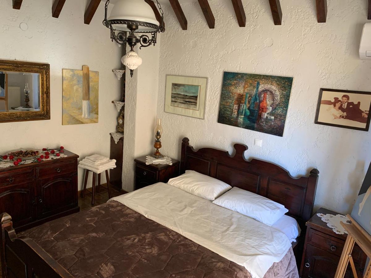 The Rustic Hug Appartement Athene Buitenkant foto