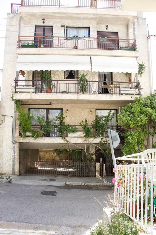 The Rustic Hug Appartement Athene Buitenkant foto